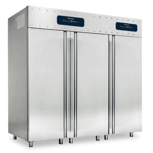 Kühlschrank 700+1400 Liter aus Edelstahl, GN 2/1, -2°/+8°C
